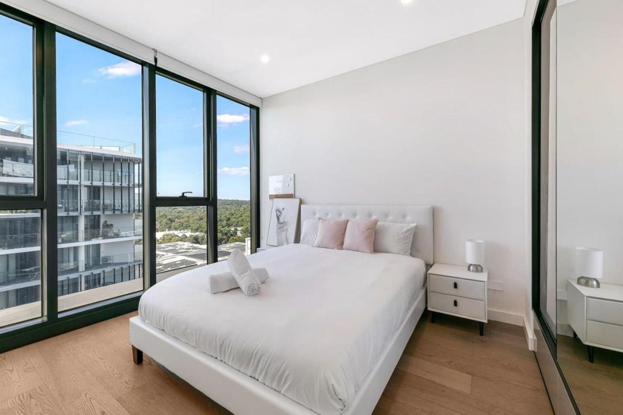 Apartment Executive Family In Heart Of Macquarie Park *